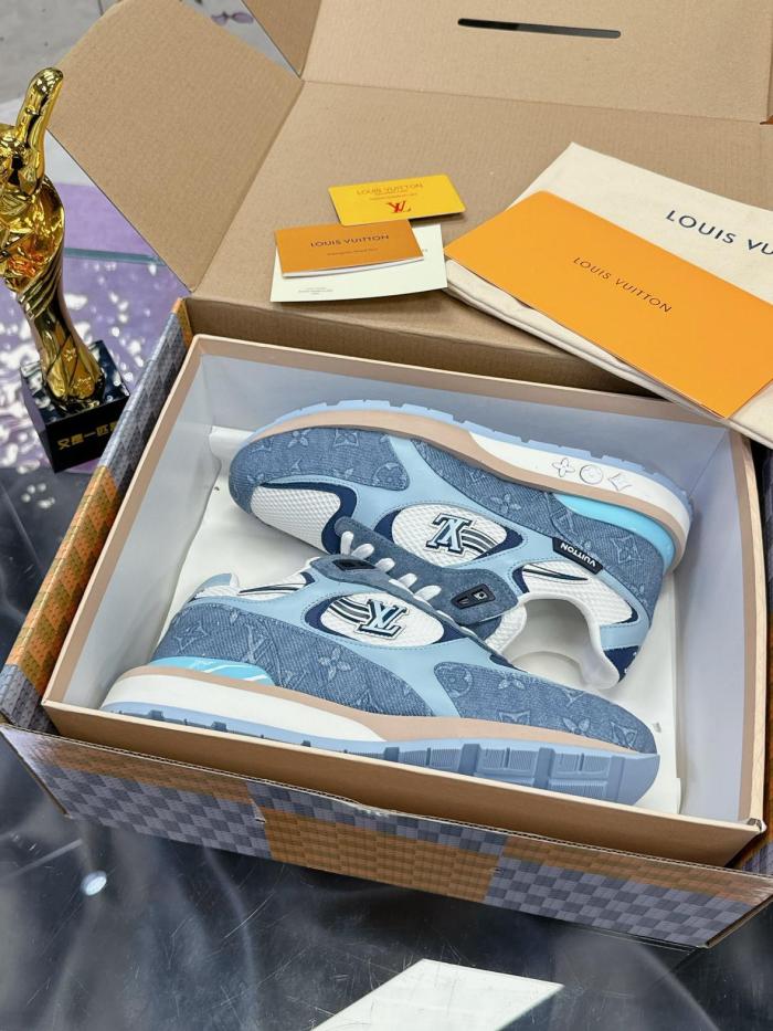 LOUIS VUITTON Run Away Low Top Casual Shoes Men's Blue