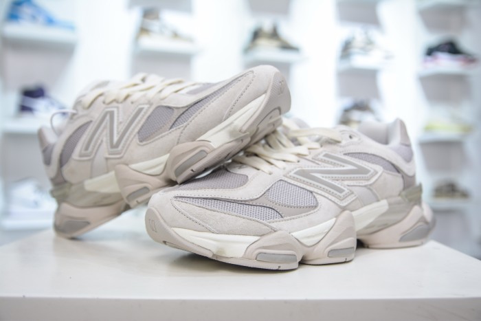New Balance 9060 Grey Moonbeam