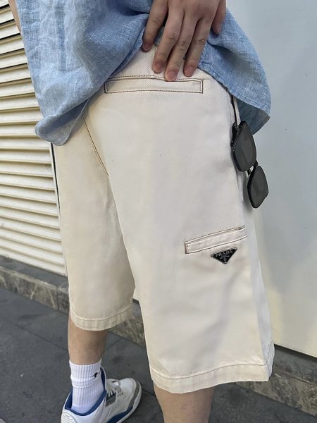  Clothes Prada 20250513-6