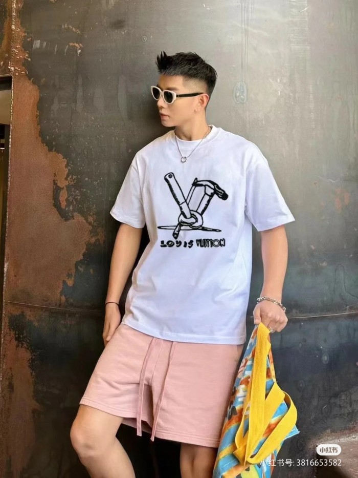 Clothes Louis Vuitton 20250513-1