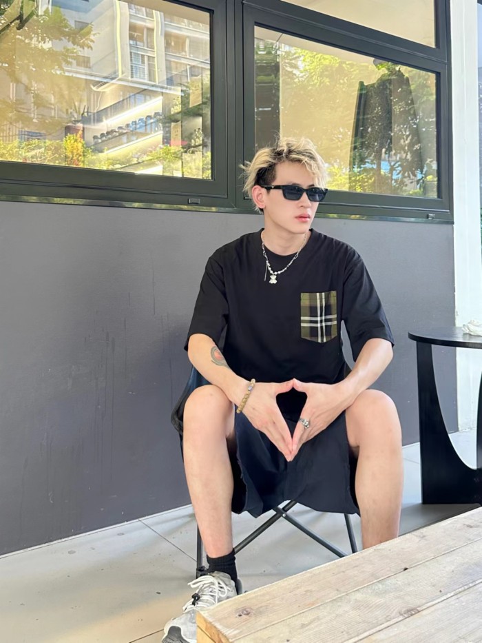  Clothes Burberry 20250513-2