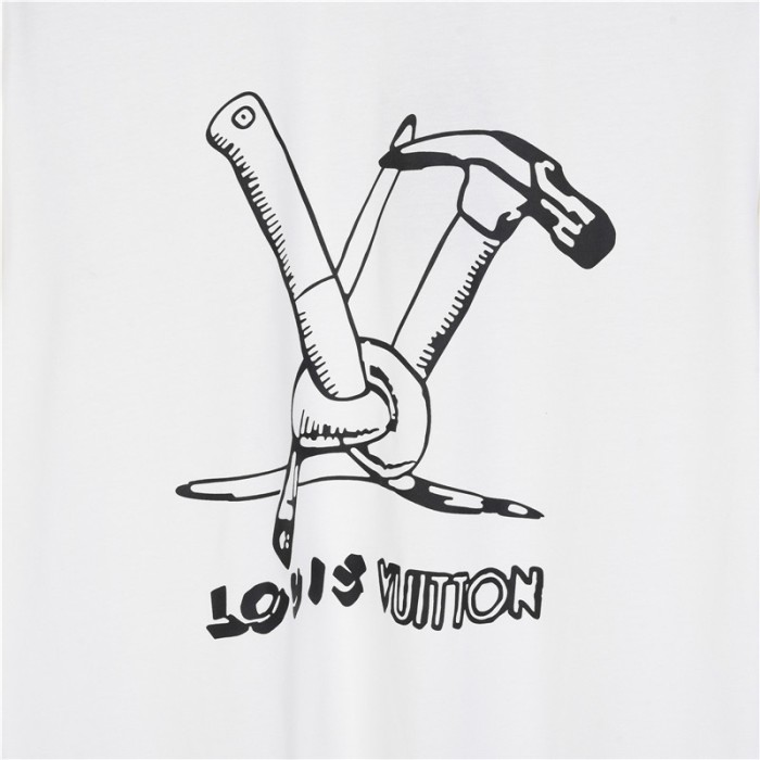 Clothes Louis Vuitton 20250513-1