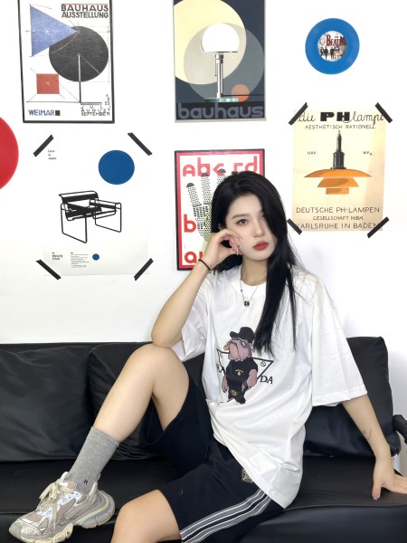 Clothes Prada 20250513-1