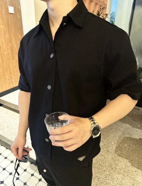  Clothes Prada 20250513-5