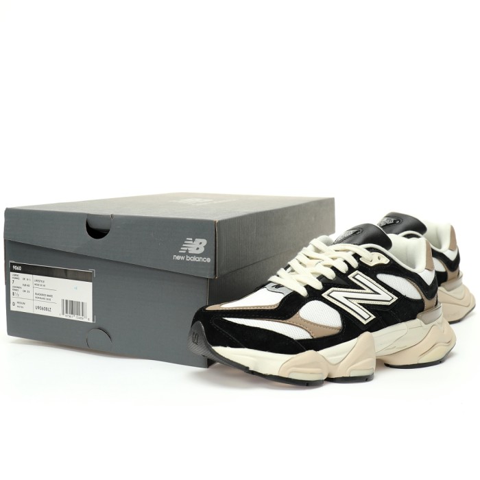 New Balance 9060 Sea Salt Bone