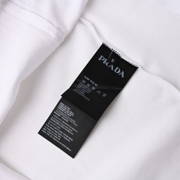  Clothes Prada 20250513-4