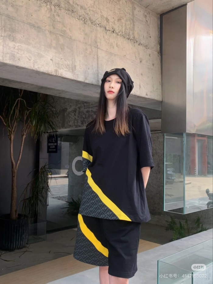  Clothes Fendi 20250513-1