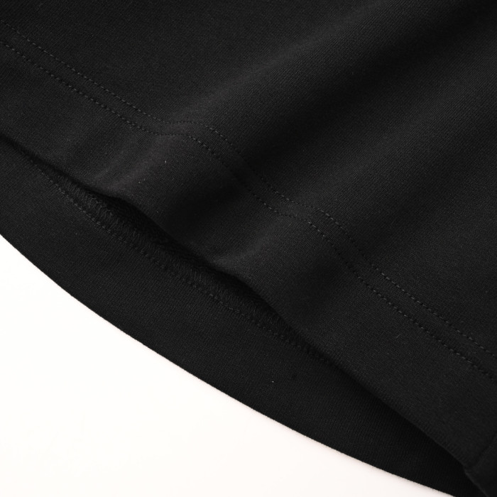  Clothes Burberry 20250514-1