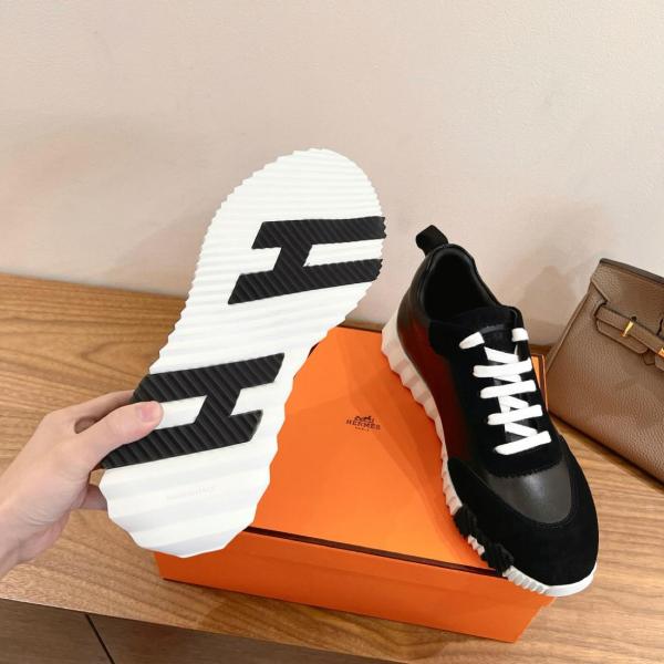 HERMES Bouncing Low-Top Casual Shoes 4cm Women's Black