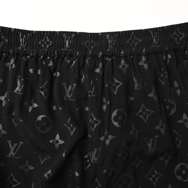 Clothes Louis Vuitton 20250514-1