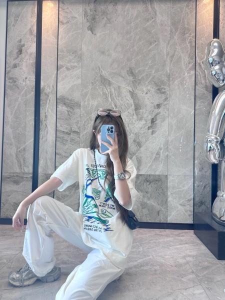  Clothes Louis Vuitton 20250514-9