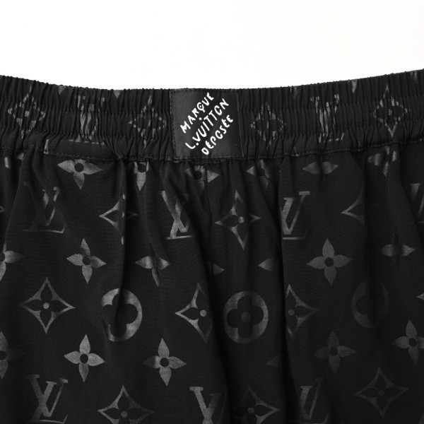 Clothes Louis Vuitton 20250514-1