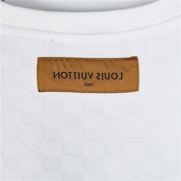  Clothes Louis Vuitton 20250514-3