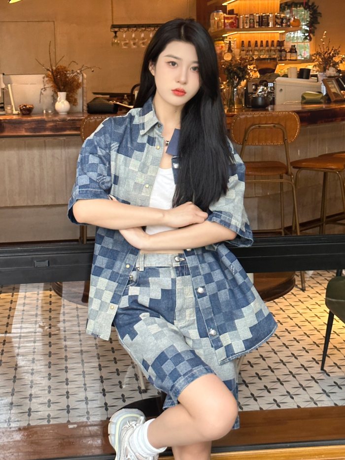  Clothes Louis Vuitton 20250514-6