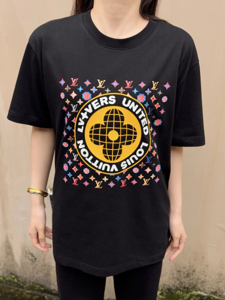  Clothes Louis Vuitton 20250514-8