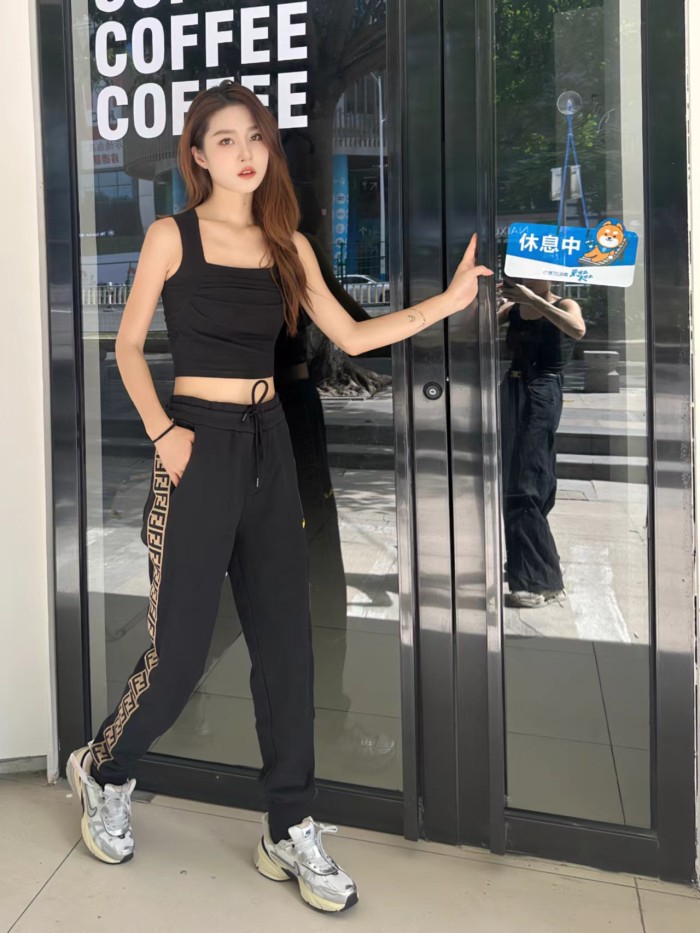  Clothes Fendi 20250514-5