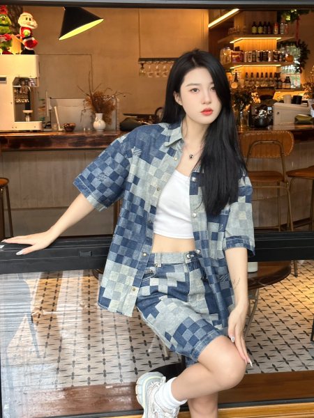  Clothes Louis Vuitton 20250514-6