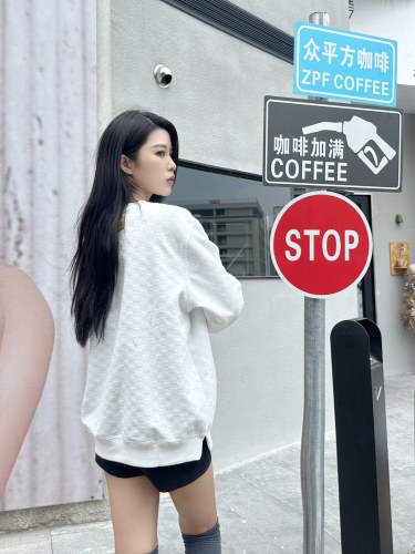  Clothes Louis Vuitton 20250514-3