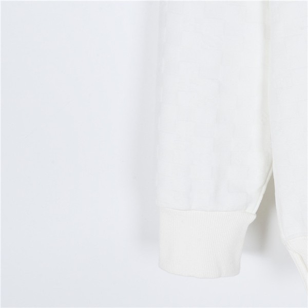  Clothes Louis Vuitton 20250514-3