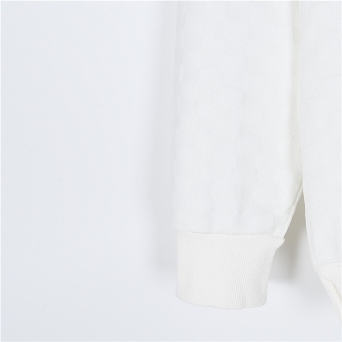  Clothes Louis Vuitton 20250514-3