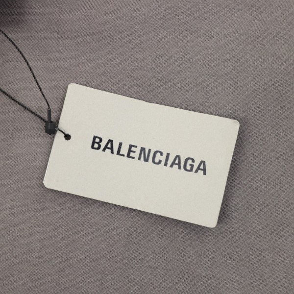  Clothes Balenciaga 20250514-1