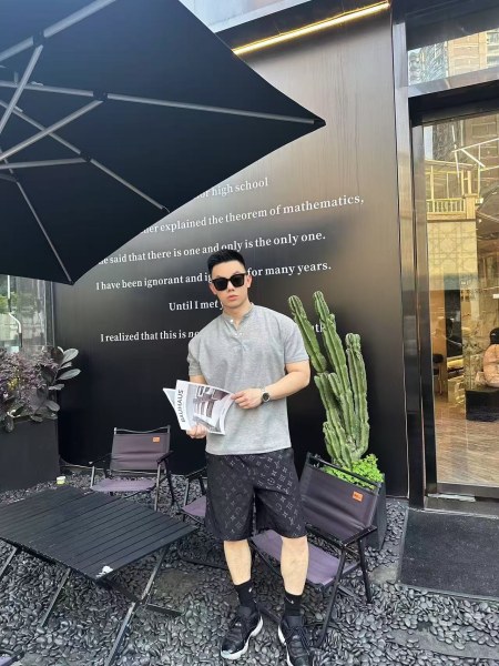  Clothes Louis Vuitton 20250515-3