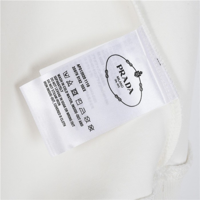 Clothes Prada 20250515-3