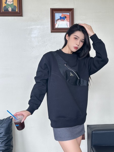 Clothes Prada 20250515-2