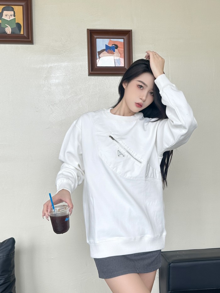 Clothes Prada 20250515-3