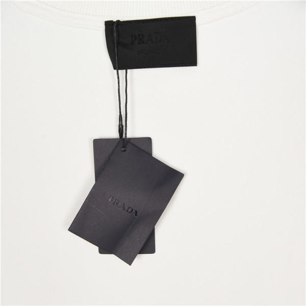 Clothes Prada 20250515-8