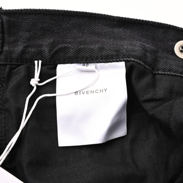  Clothes Givenchy 20250515-1