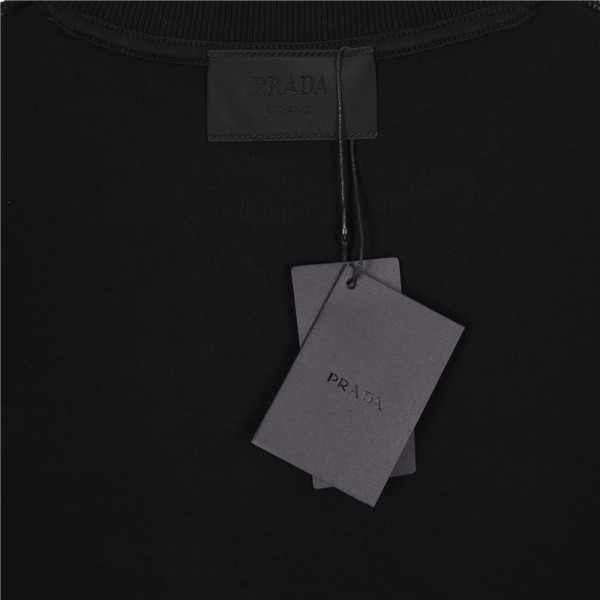 Clothes Prada 20250515-7