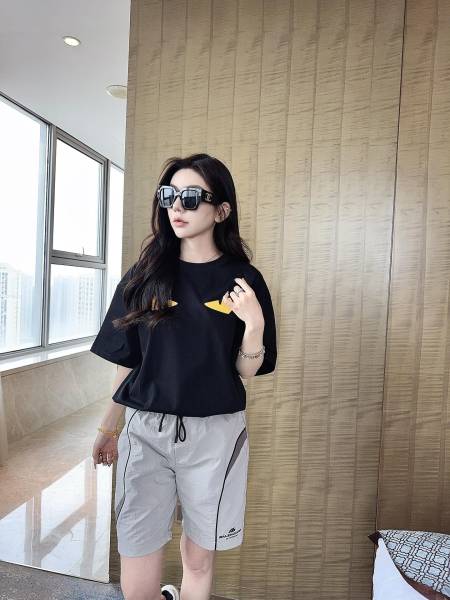  Clothes Balenciaga 20250515-2