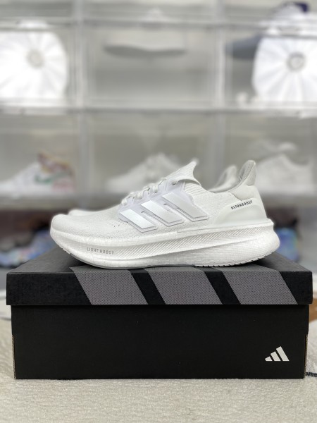 adidas Ultra Boost 5.0 Triple White