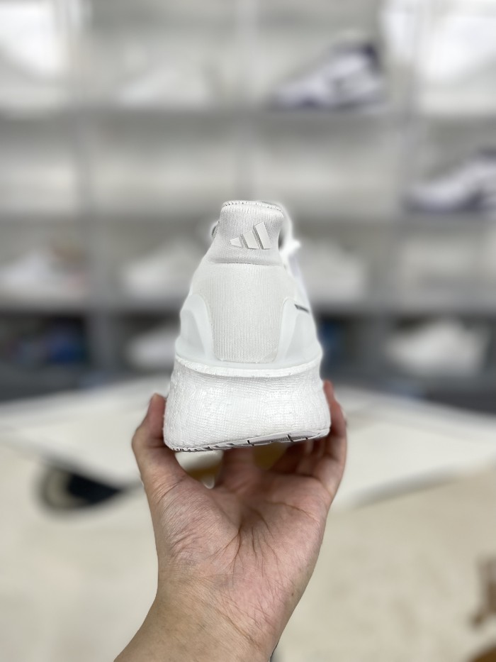 adidas Ultra Boost 5.0 Triple White