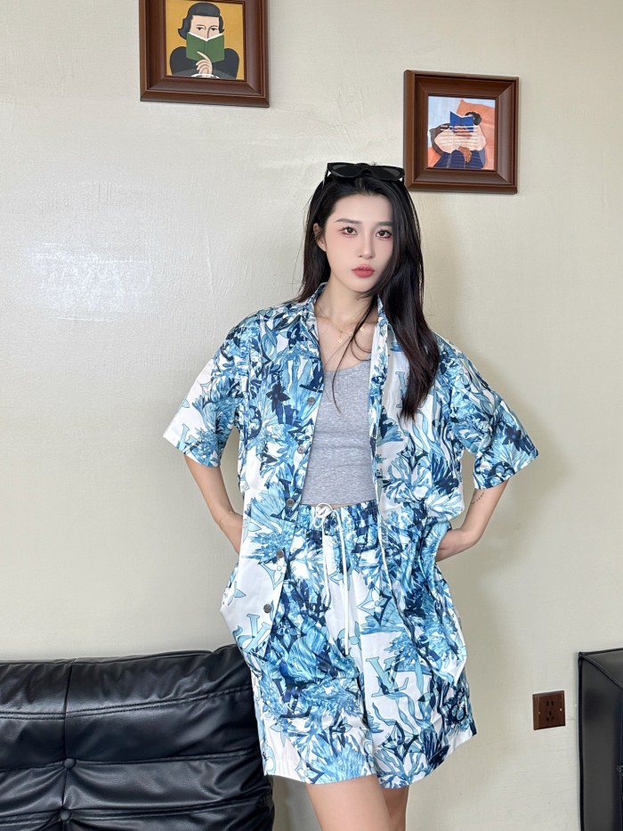 Clothes Louis Vuitton 20250518-1