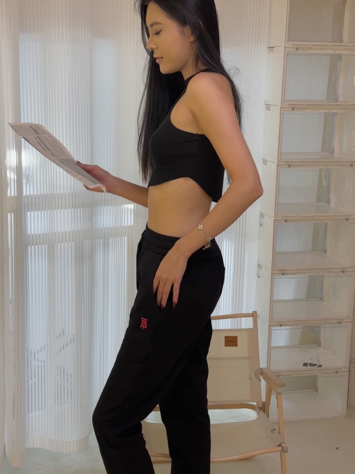  Clothes Burberry 20250518-1