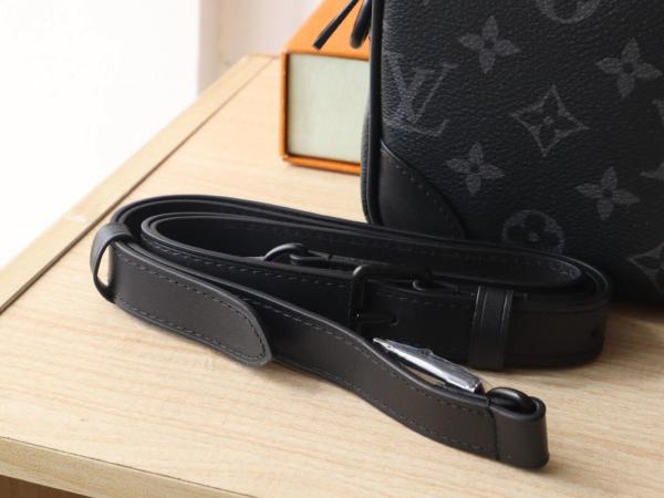 LOUIS VUITTON Brand Classic Print Zipper Closure Leather Wallet Regular Women's Black M14253