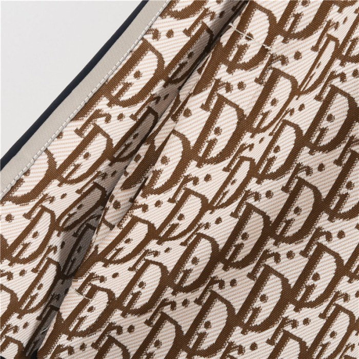  Clothes Dior 20250518-1