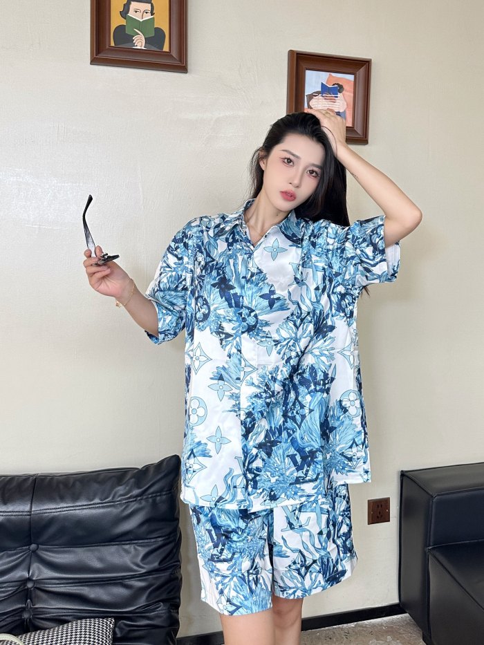 Clothes Louis Vuitton 20250518-1