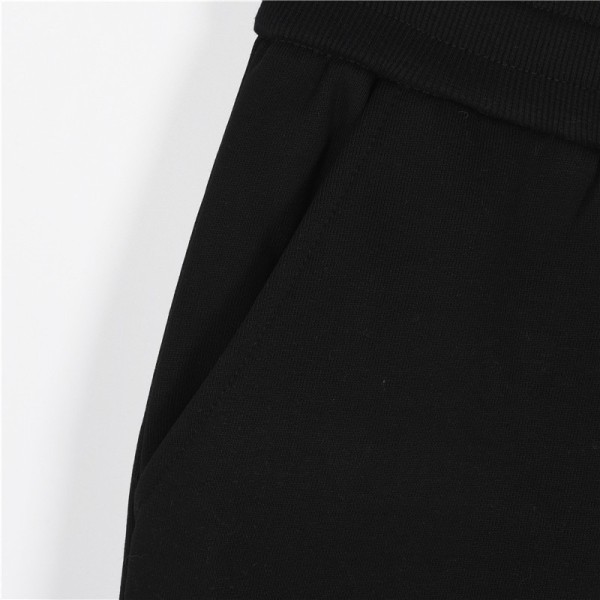  Clothes Burberry 20250518-1