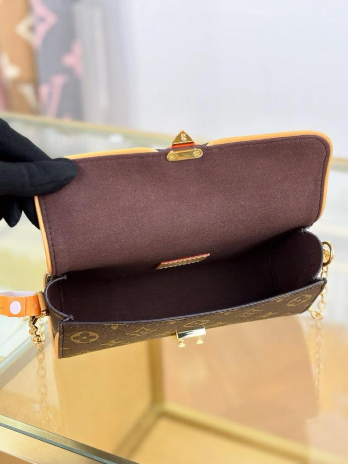 LOUIS VUITTON Pochette Camille M13566 size 20.5*6*11 cm