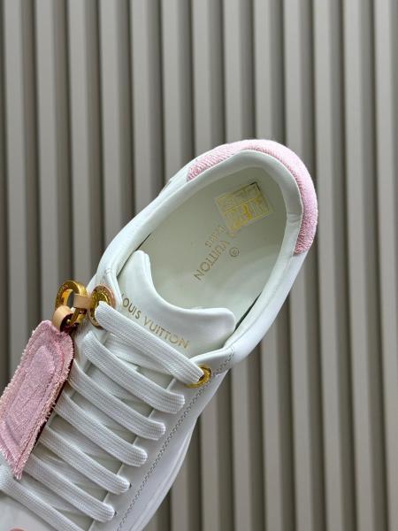 LOUIS VUITTON Time Out Low Top Skateboard Shoes Women's White