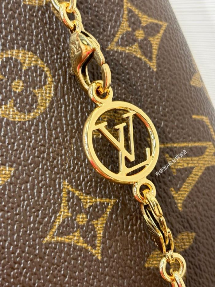 LOUIS VUITTON Pochette Camille M13566 size 20.5*6*11 cm