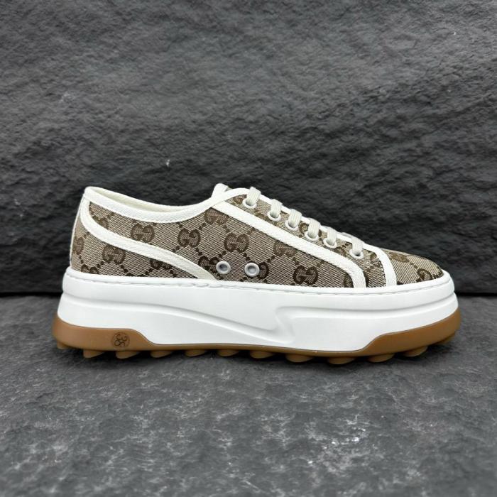Gucci GG Sneaker Interlocking G Beige