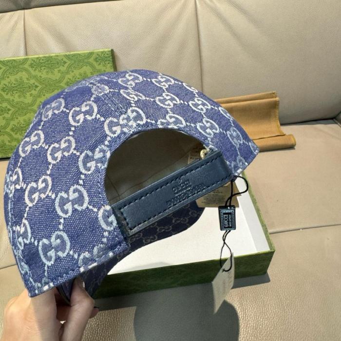 GUCCI Gg Detailed Baseball Cap