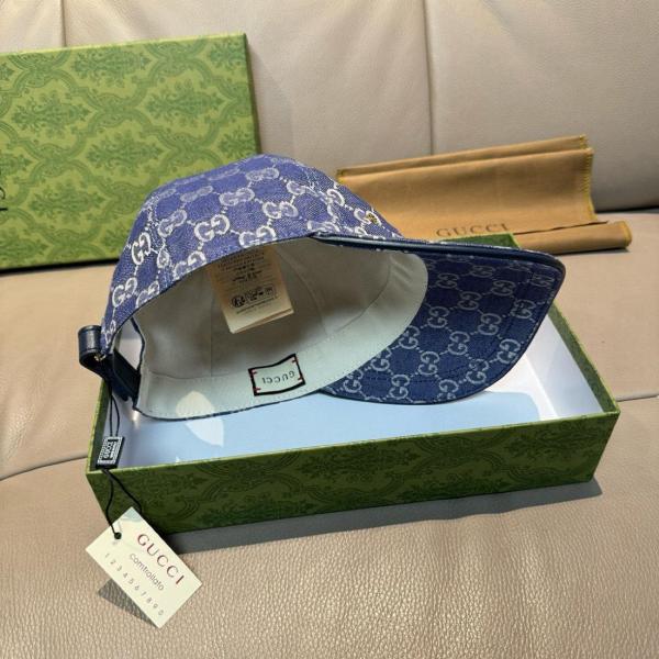 GUCCI Gg Detailed Baseball Cap
