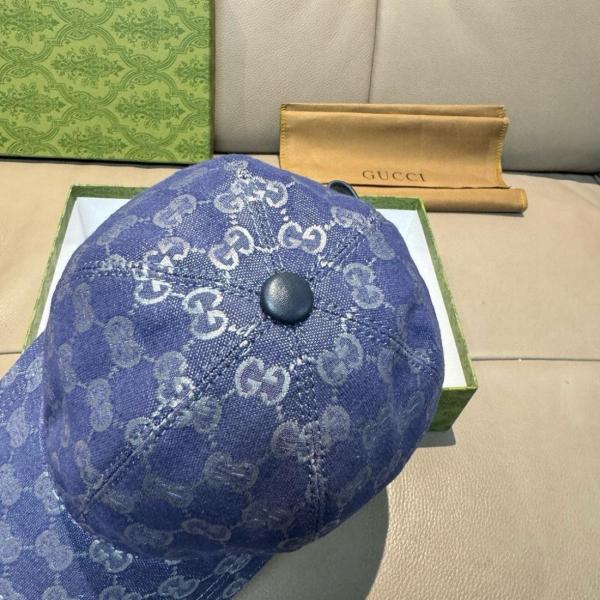 GUCCI Gg Detailed Baseball Cap
