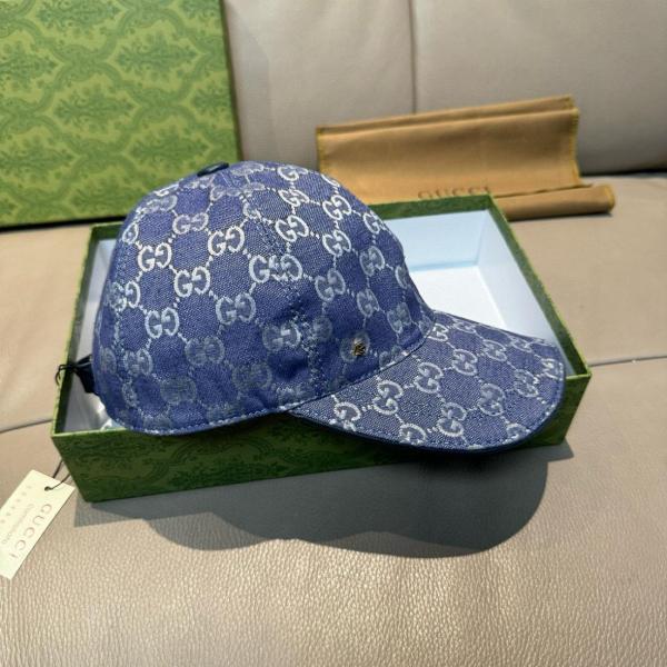 GUCCI Gg Detailed Baseball Cap