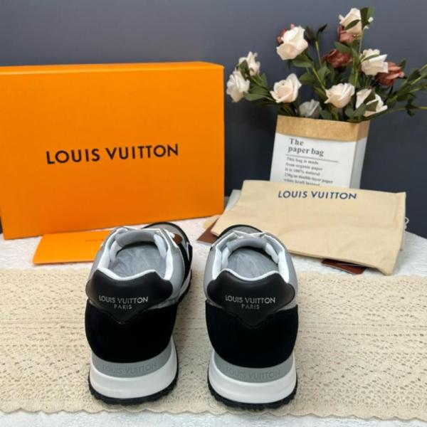 LOUIS VUITTON Low Top Casual Shoes Men's Black